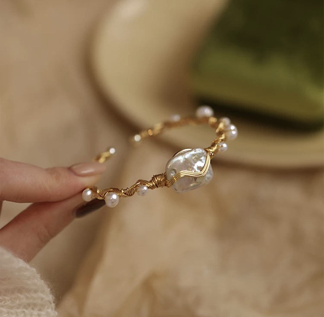 BRIGHT GOLDEN GLEAM BRACELET