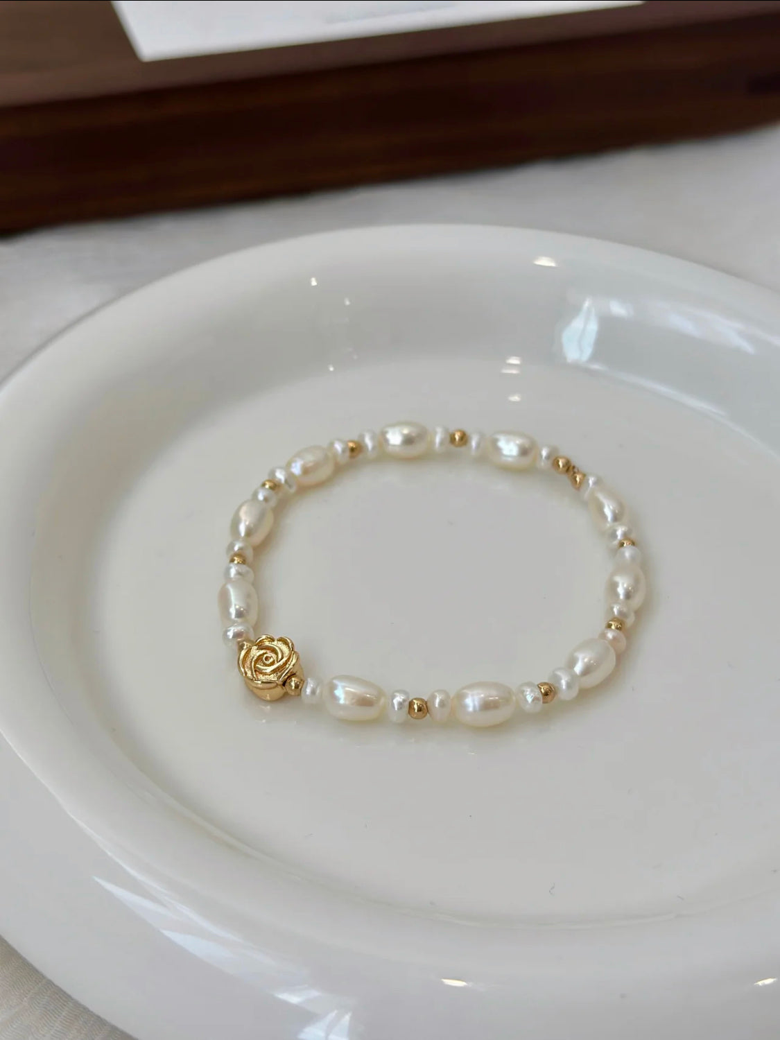 GOLD ROSE BRACELET