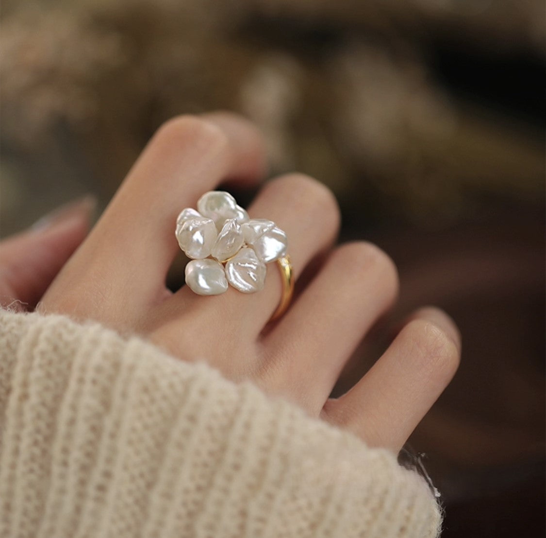 FLORAL PEARL RING