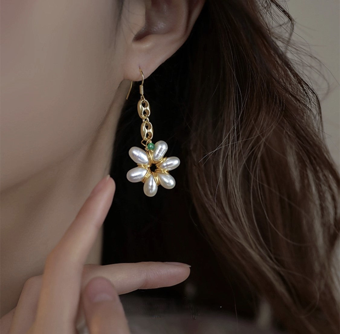 BAROQUE BLOOM EARRING