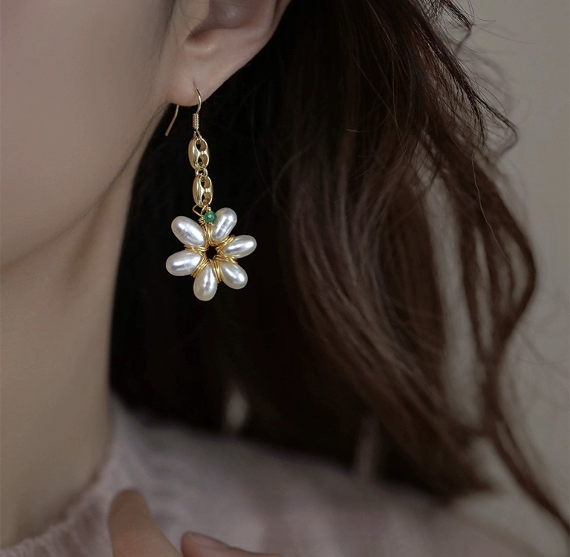 BAROQUE BLOOM EARRING