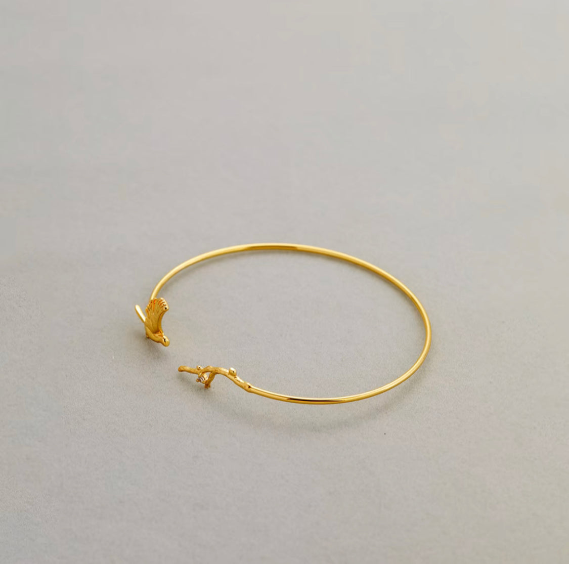 Sunlit Circle Bracelet